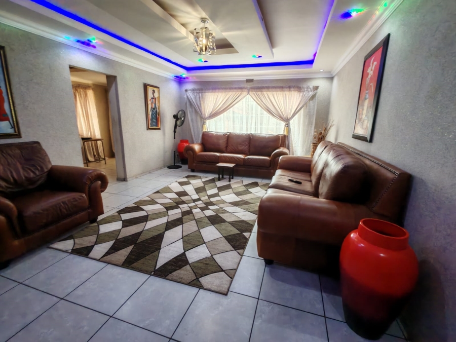 3 Bedroom Property for Sale in Vaalpark Free State